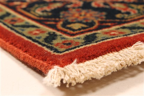 Herati Green Hand Knotted 26 X 311 Area Rug 250-28962 Image 8