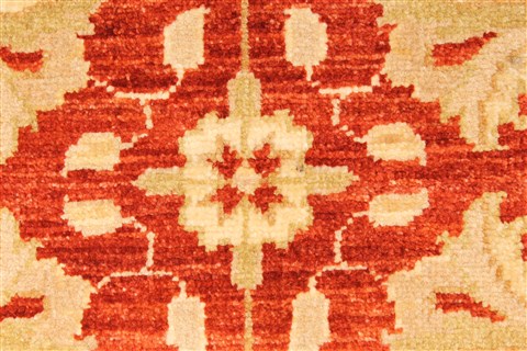 Pishavar Beige Hand Knotted 27 X 311 Area Rug 250-28965 Image 2