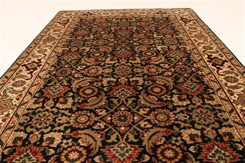 Herati Green Hand Knotted 27 X 310 Area Rug 250-28969 Image 4