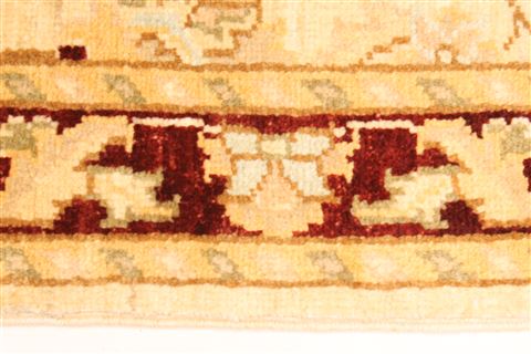 Pishavar Beige Hand Knotted 27 X 42 Area Rug 250-28970 Image 3