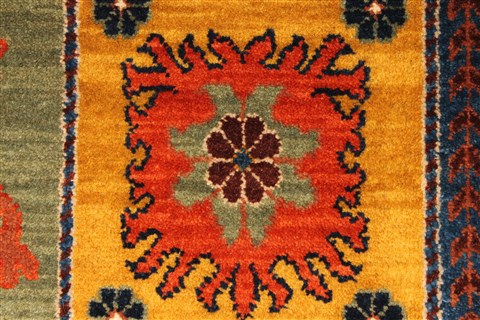 Bakhtiar Multicolor Hand Knotted 26 X 40 Area Rug 250-28981 Image 2