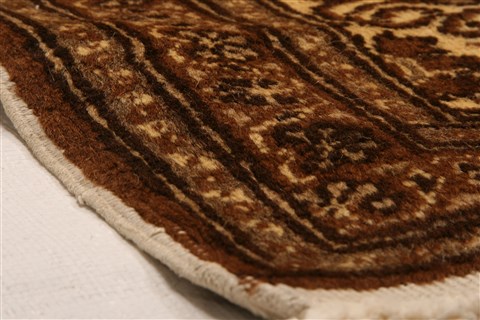 Tabriz Brown Hand Knotted 85 X 121 Area Rug 100-28985 Image 2