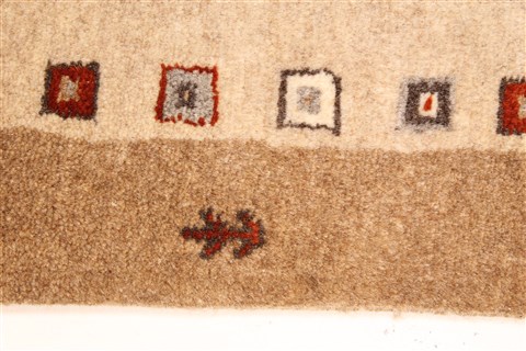 Gabbeh Beige Hand Knotted 27 X 40 Area Rug 250-28986 Image 3