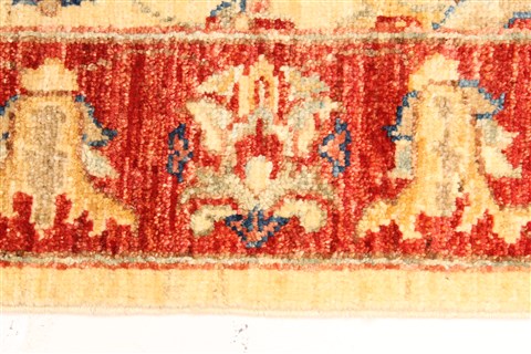 Pishavar Beige Hand Knotted 28 X 43 Area Rug 250-28999 Image 3