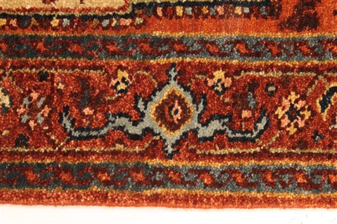 Serapi Beige Hand Knotted 27 X 41 Area Rug 250-29017 Image 3