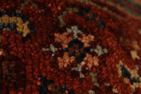 Serapi Beige Hand Knotted 26 X 40 Area Rug 250-29020 Image 4