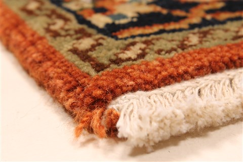 Serapi Orange Hand Knotted 25 X 43 Area Rug 250-29024 Image 7
