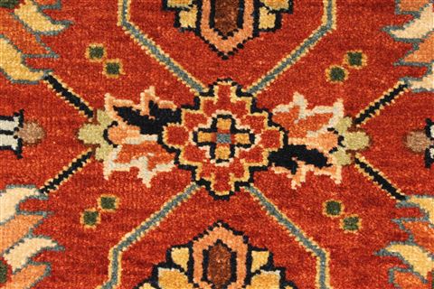 Serapi Beige Hand Knotted 26 X 40 Area Rug 250-29027 Image 2
