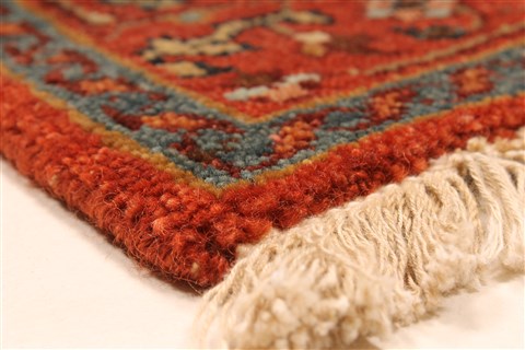 Serapi Beige Hand Knotted 27 X 41 Area Rug 250-29036 Image 5
