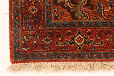 Serapi Beige Hand Knotted 27 X 41 Area Rug 250-29036 Image 6
