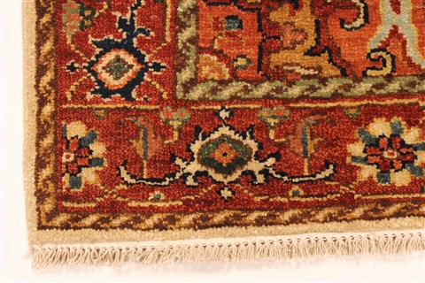 Serapi Brown Hand Knotted 26 X 40 Area Rug 250-29050 Image 8