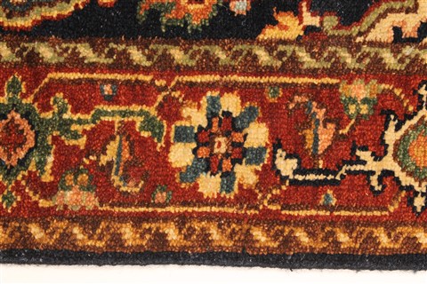 Serapi Blue Hand Knotted 26 X 40 Area Rug 250-29051 Image 3