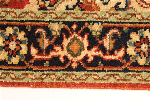 Serapi Brown Hand Knotted 25 X 41 Area Rug 250-29057 Image 3