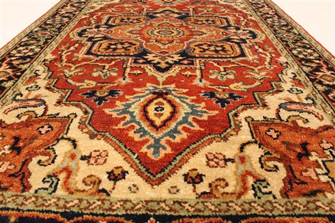 Serapi Brown Hand Knotted 25 X 41 Area Rug 250-29057 Image 4