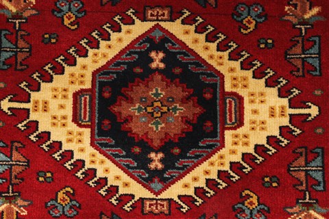 Karajeh Red Hand Knotted 26 X 41 Area Rug 250-29059 Image 2