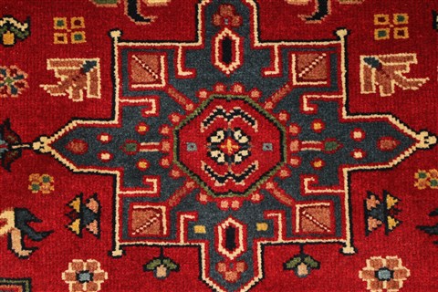 Karajeh Red Hand Knotted 26 X 41 Area Rug 250-29059 Image 4