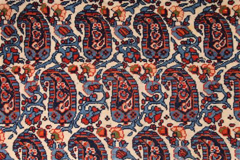 Isfahan White Hand Knotted 48 X 73 Area Rug 254-29077 Image 3