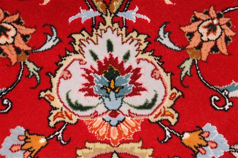 Tabriz Red Round Hand Knotted 67 X 67 Area Rug 254-29094 Image 3