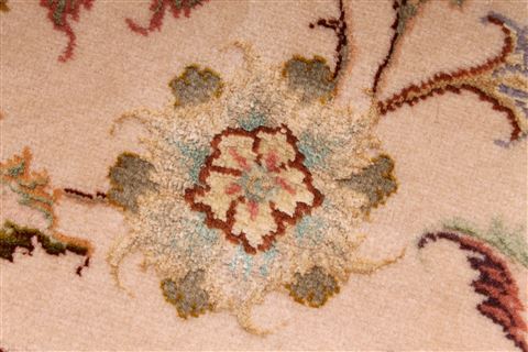 Tabriz Beige Round Hand Knotted 67 X 67  Area Rug 254-29095 Image 6