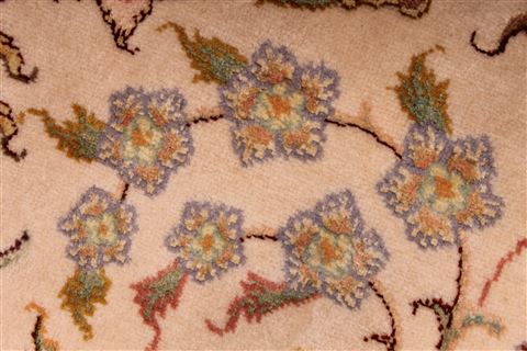 Tabriz Beige Round Hand Knotted 67 X 67  Area Rug 254-29095 Image 7