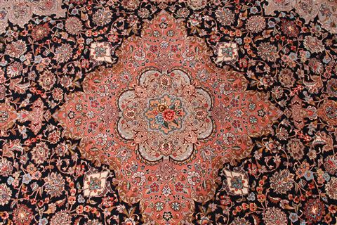 Hereke Purple Round Hand Knotted 82 X 82  Area Rug 254-29104 Image 1