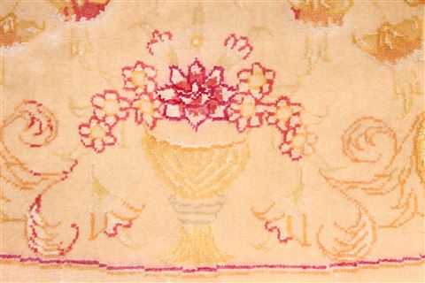 Tabriz Beige Round Hand Knotted 100 X 100 Area Rug 254-29105 Image 2