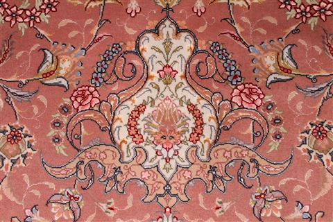 Tabriz Green Hand Knotted 68 X 104 Area Rug 254-29109 Image 5