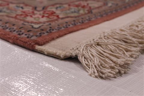 Tabriz Green Hand Knotted 68 X 104 Area Rug 254-29109 Image 9