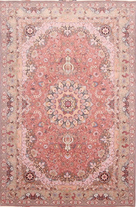 Tabriz Green Hand Knotted 68 X 104 Area Rug 254-29109 Image 0