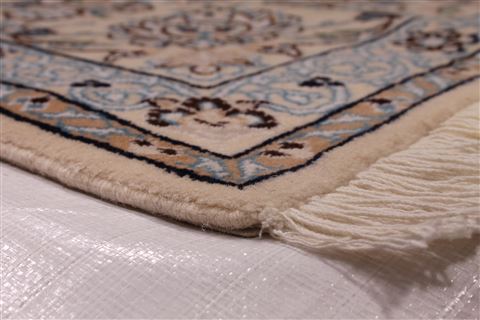 Nain Beige Hand Knotted 67 X 102 Area Rug 254-29116 Image 7