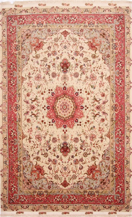 Tabriz Green Hand Knotted 66 X 100 Area Rug 254-29121 Image 0