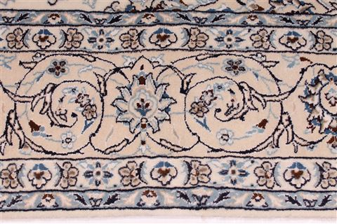 Nain Blue Hand Knotted 67 X 910 Area Rug 254-29127 Image 1