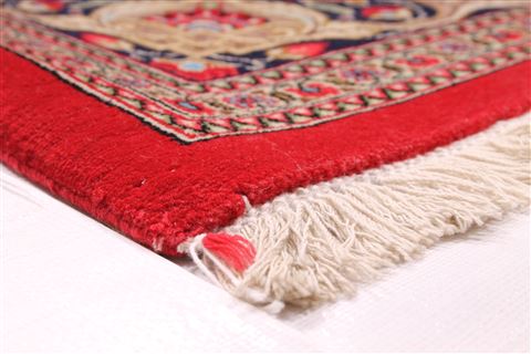 Qum Beige Hand Knotted 68 X 102 Area Rug 254-29129 Image 3