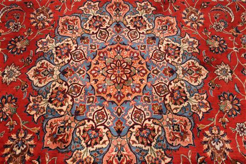 Isfahan Red Hand Knotted 107 X 160 Area Rug 254-29139 Image 2