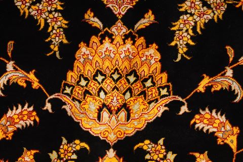 Qum Yellow Hand Knotted 65 X 910 Area Rug 254-29146 Image 5