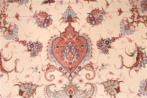 Tabriz Purple Hand Knotted 68 X 98 Area Rug 254-29153 Image 1