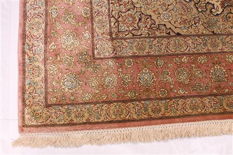 Qum Purple Hand Knotted 65 X 99 Area Rug 254-29156 Image 1