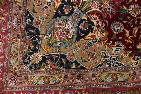 Tabriz Green Hand Knotted 68 X 100 Area Rug 254-29158 Image 2