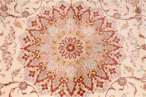 Qum Purple Hand Knotted 66 X 100 Area Rug 254-29159 Image 5
