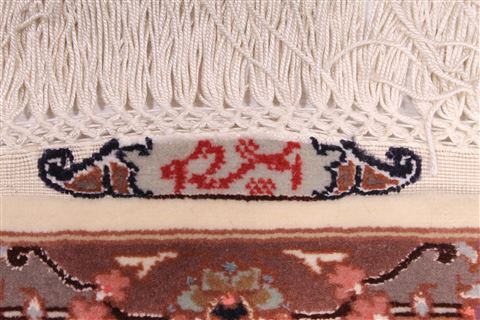 Tabriz Beige Hand Knotted 68 X 101 Area Rug 254-29160 Image 2