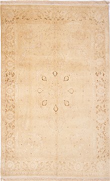 Persian Tabriz Beige Rectangle 7x10 ft silk Carpet 29162