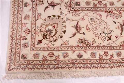 Tabriz Beige Hand Knotted 118 X 168 Area Rug 254-29165 Image 6