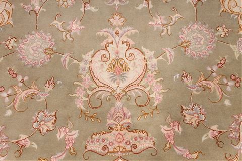 Tabriz Beige Oval Hand Knotted 910 X 131 Area Rug 254-29177 Image 3