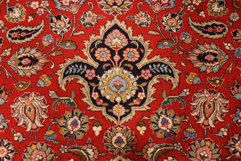 Tabriz Green Hand Knotted 910 X 122 Area Rug 254-29178 Image 2