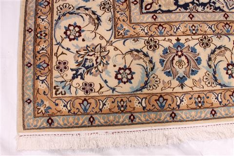 Nain Blue Hand Knotted 910 X 134 Area Rug 254-29187 Image 7
