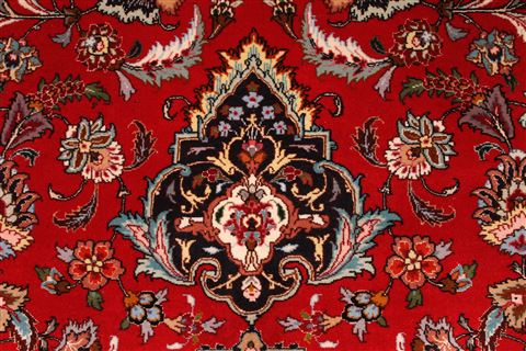 Tabriz Red Hand Knotted 99 X 1211 Area Rug 254-29192 Image 2