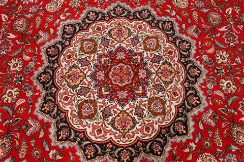 Tabriz Red Hand Knotted 99 X 1211 Area Rug 254-29192 Image 6