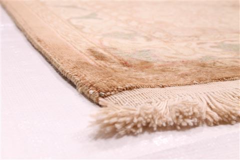 Tabriz Beige Hand Knotted 910 X 126 Area Rug 254-29200 Image 6