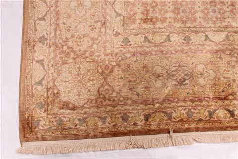 Tabriz Beige Hand Knotted 910 X 126 Area Rug 254-29200 Image 7