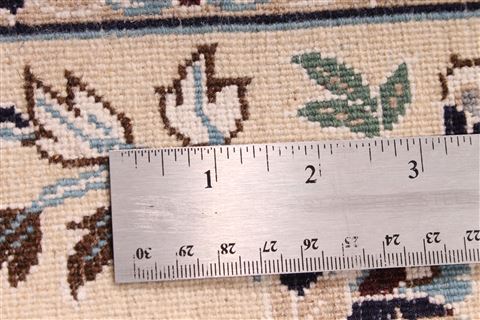Nain Beige Hand Knotted 101 X 137 Area Rug 254-29201 Image 3